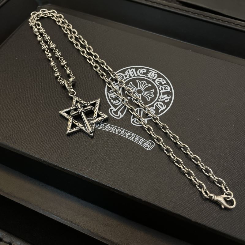 Ch*0me He**ts necklaces